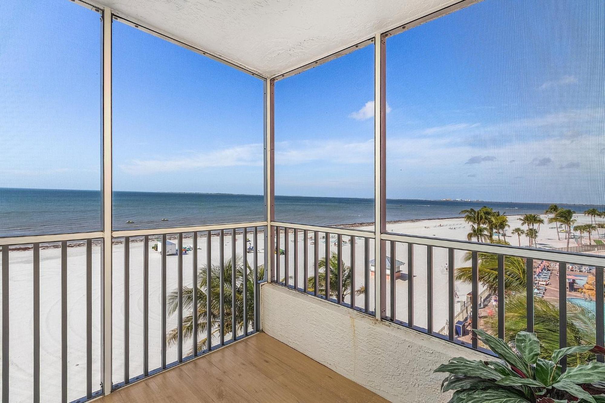 Welcome To Beach Villa'S # 406 Vacation Rental - 250 Estero Blvd Condo Fort Myers Beach Eksteriør billede